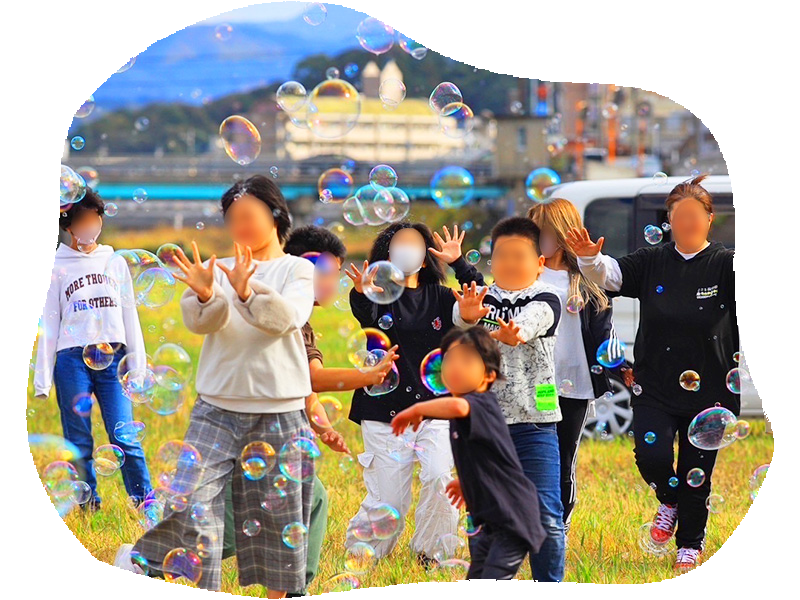 笑顔あふれるイメージ